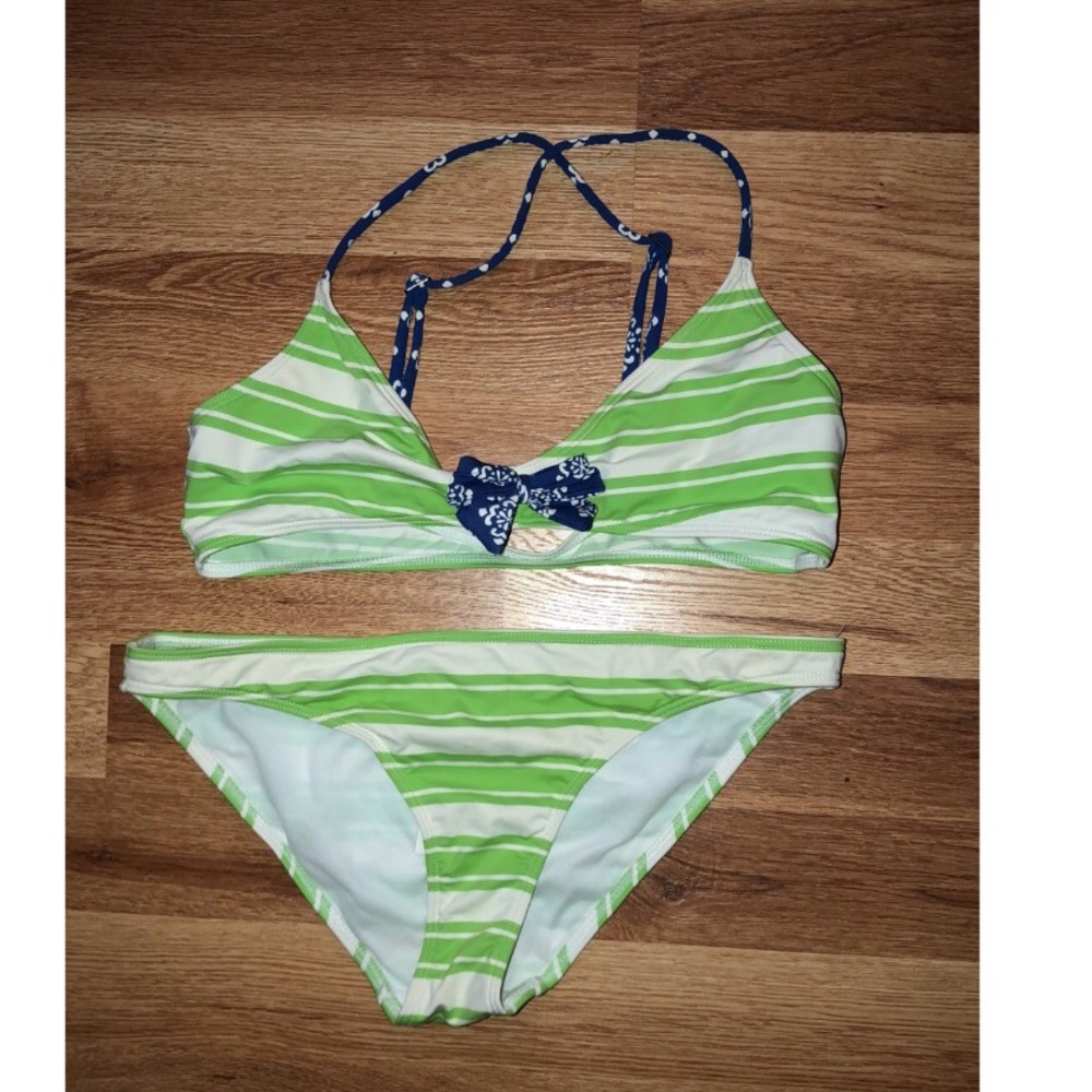 Super cute green and white striped bikini - Picture 1 of 2